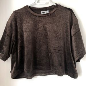 Adidas tone on tone velour too. Size xlarge. Perfect condition